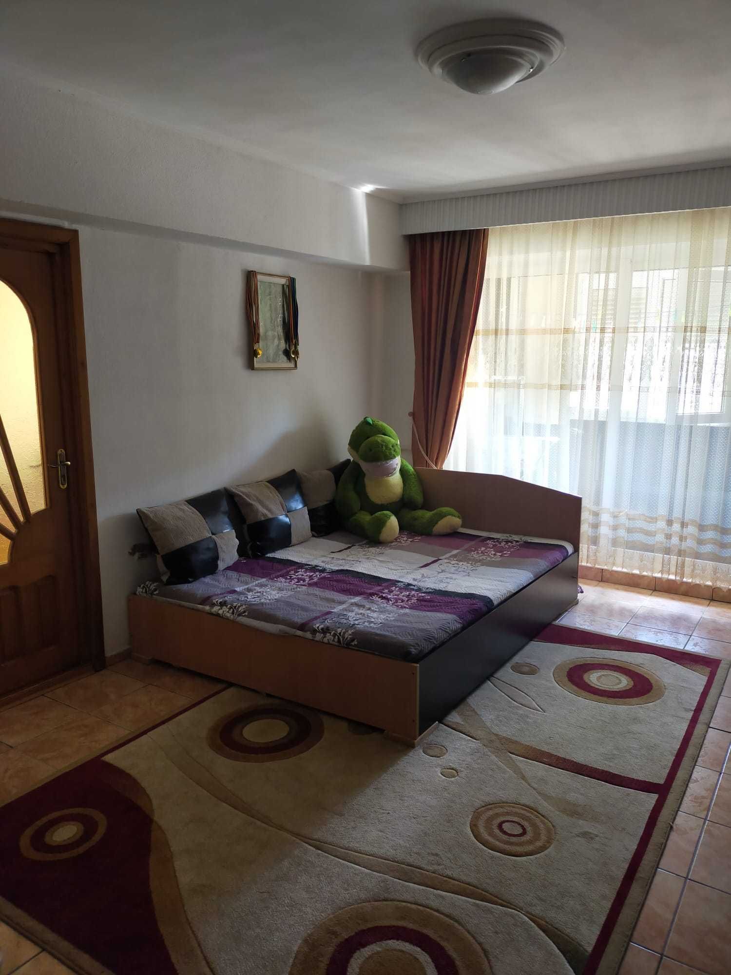 Apartament 3 camere, conf 1, et.1 din 3 orasul Însurăței, jud Brăila