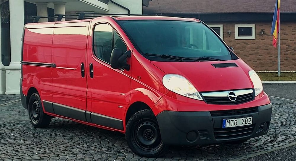 Opel Vivaro 2012
