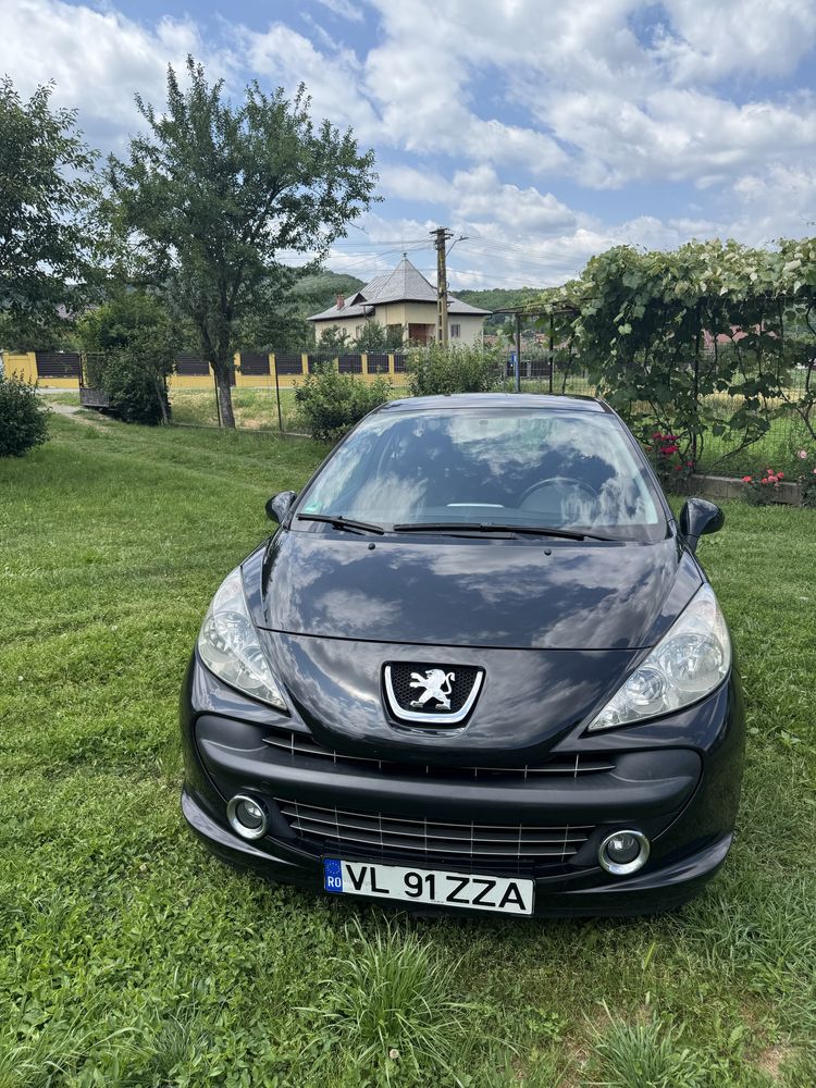 Peugeot 207 coupe impecabila!