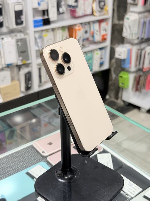 Apple iPhone 16 Pro 256GB Desert Titanium