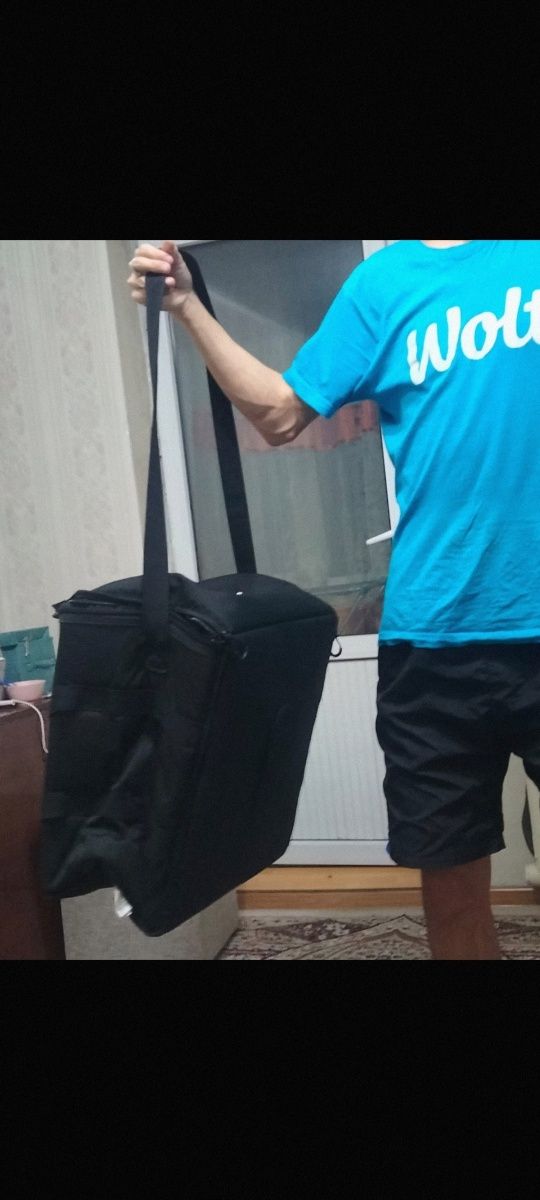 Продам сумку вольт для курьеров wolt