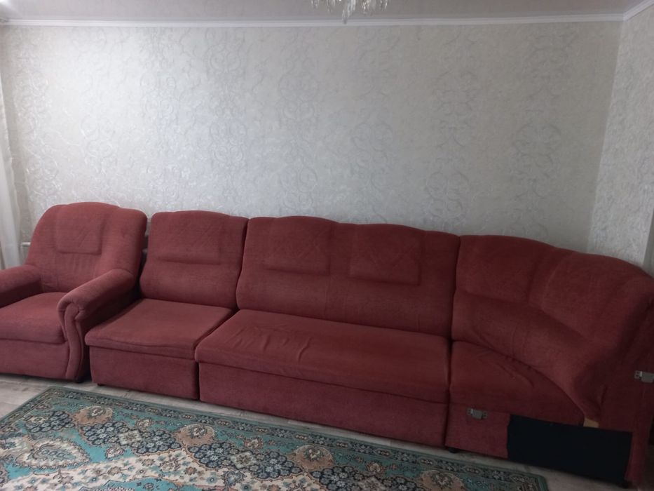 Продам диван за 40.000 тг
