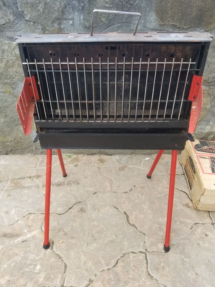 Gratar, grill, suport metalic pliabil