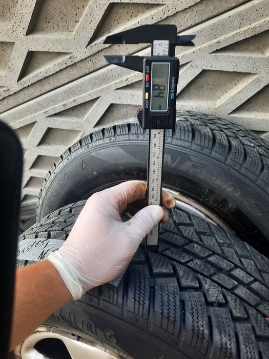 Anvelope R16C/215/65