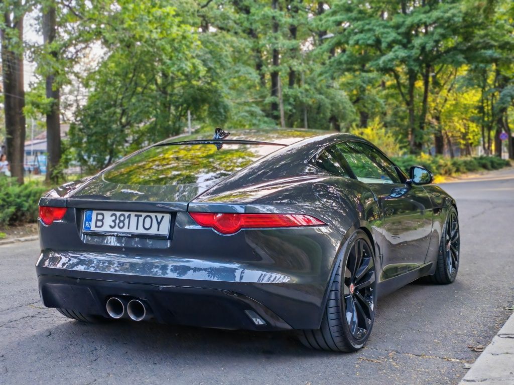 Jaguar F-Type S 2016
