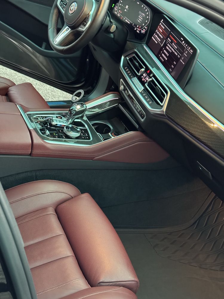 2019  yil bmw  sotiladi holati idyal murojat uchun tel qiling