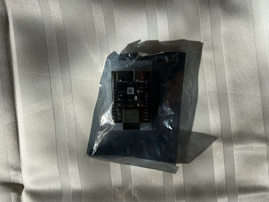 ESP32-C3-DevKitM микроконтроллер, мощная Arduino
