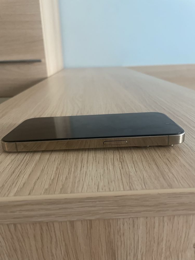 Iphone 14 Pro Gold