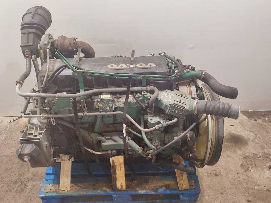 Motor D6A180 camion Volvo FL 2003 - Piese de motor Volvo