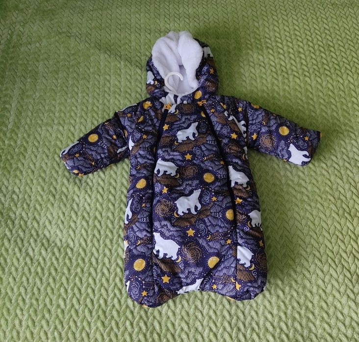 Зимний комбинезон для новорожденных