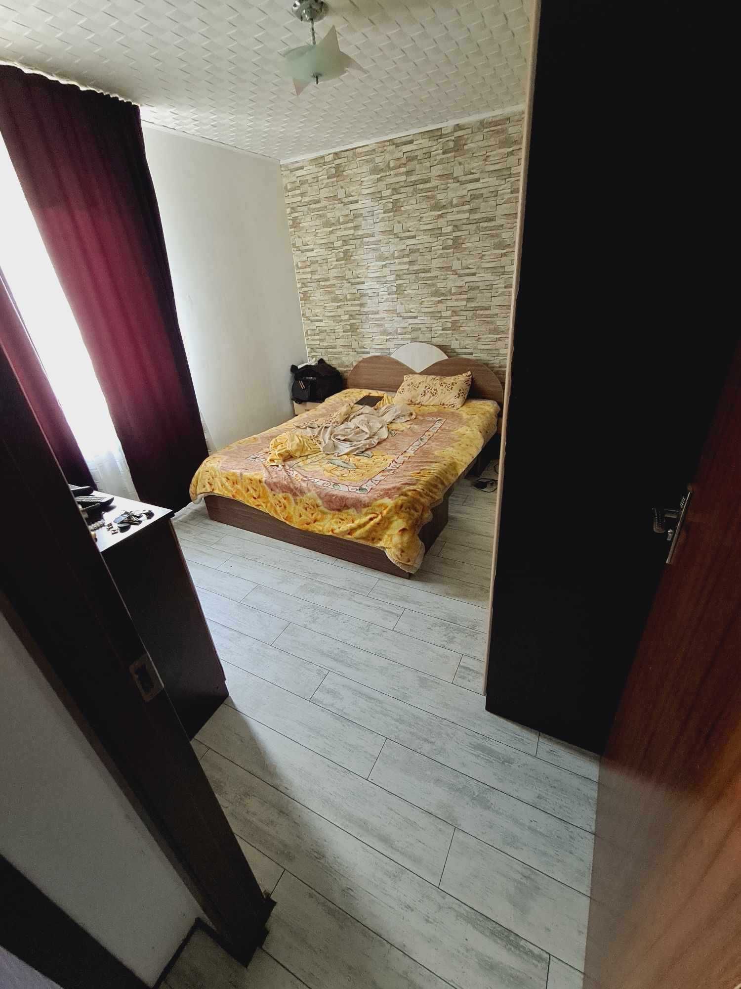 Apartament cu 2 camere de vânzare Gara Caracal Etaj 4