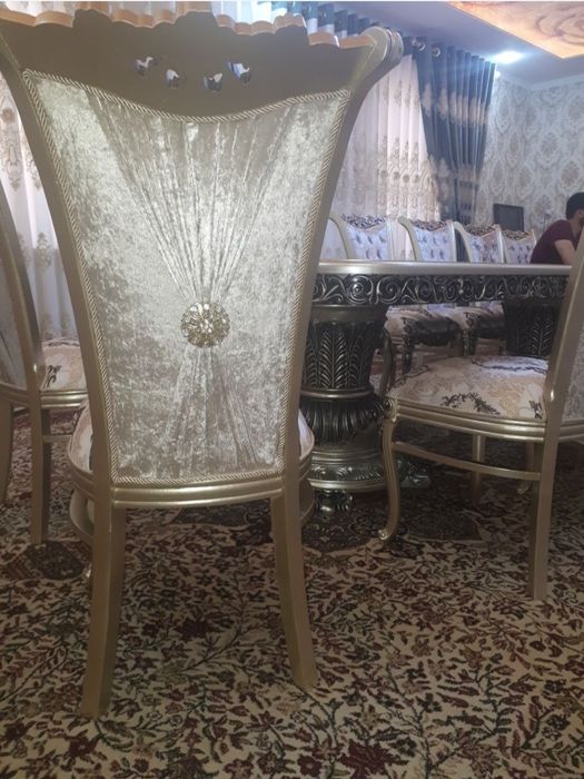 Продам стол стул