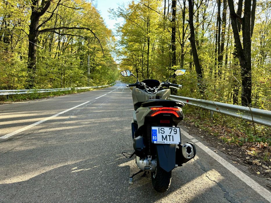 Scuter Honda PCX 125cc 2024 categoria B nou