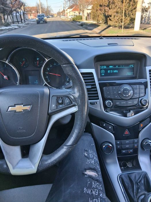 Chevrolet cruze 2011