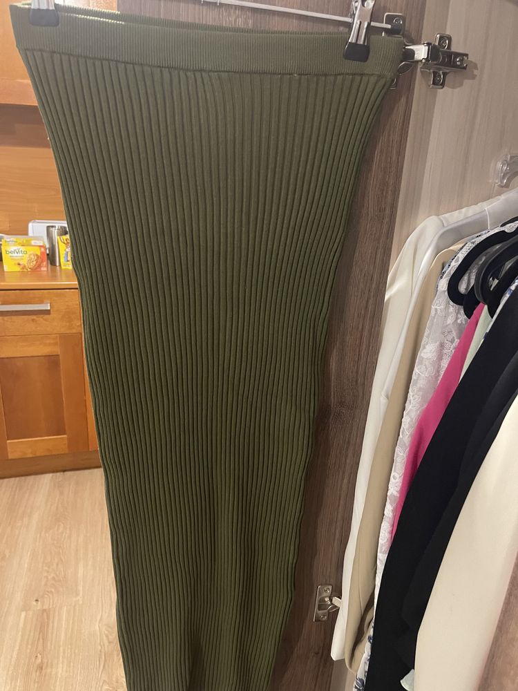 Дамски летни и плетени поли Zara, Mohito, Reserved, H&M