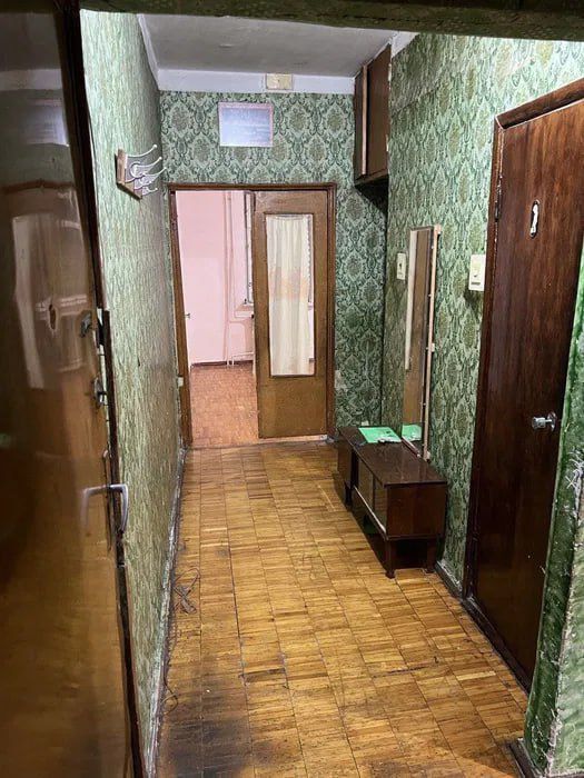 Продаётся 2х комнатная квартира в Сергели 1