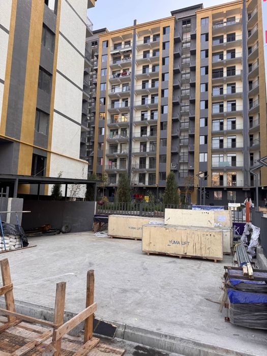 Новастройка срочна сотилади