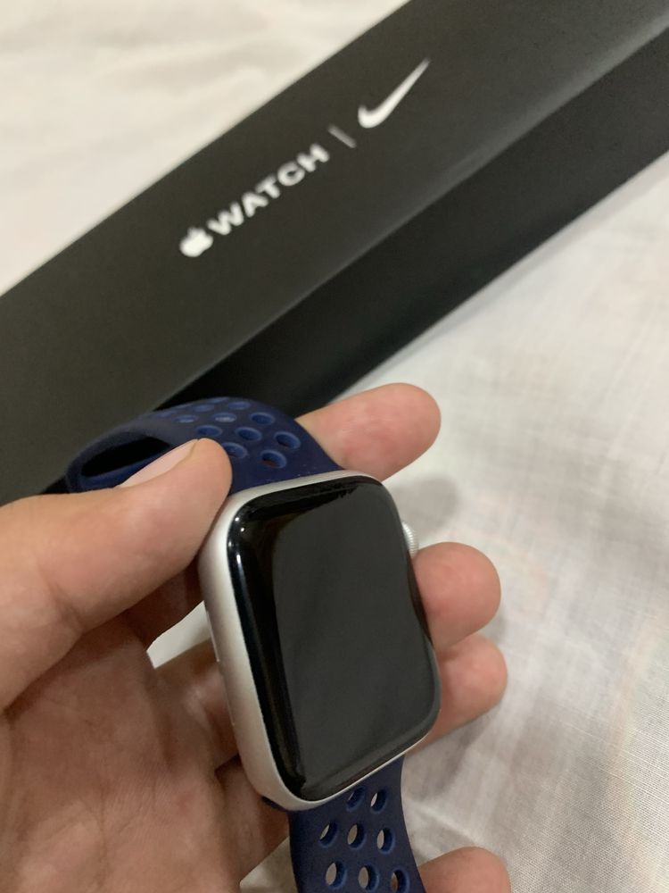 Apple watch 6/44 nike