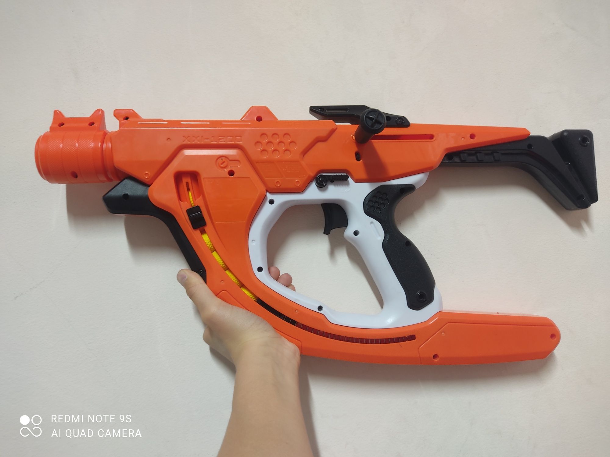 Игрушечный автомат Nerf Rival модель XXI 1200