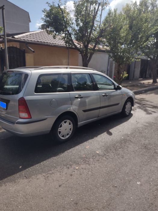 Vand Ford Focus 2005