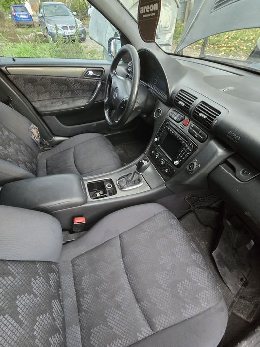 Mercedes c200cdi на части