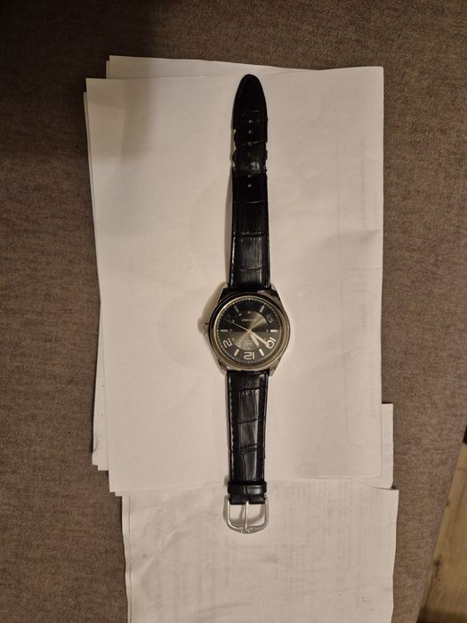 Часовник Q&Q quartz