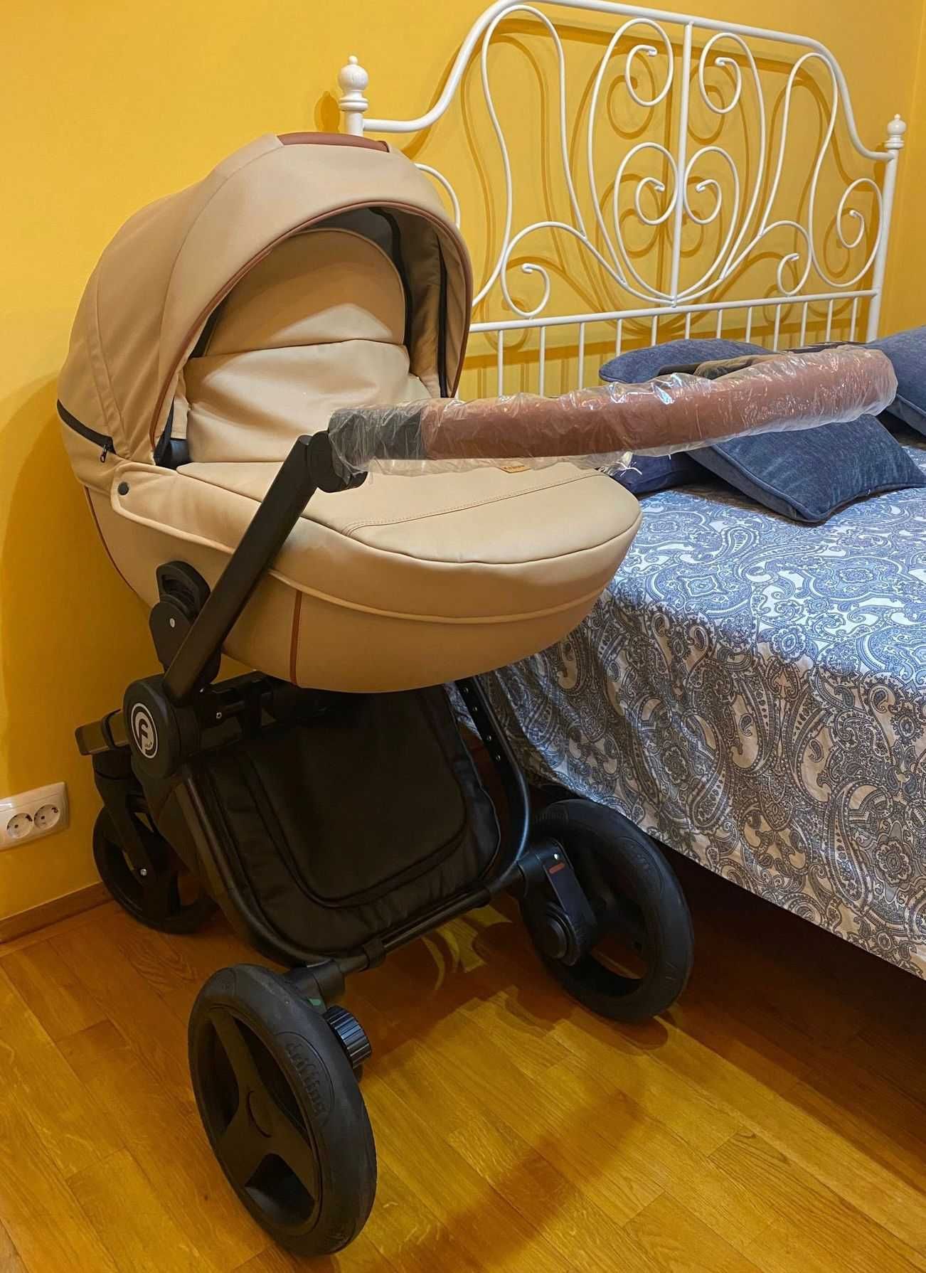 Cărucior Nou 3 în 1 Topaz Lux Beige - Krausman