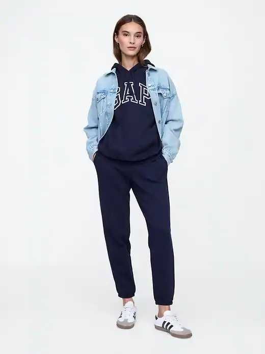Женская спортивка от бренда GAP из Америки