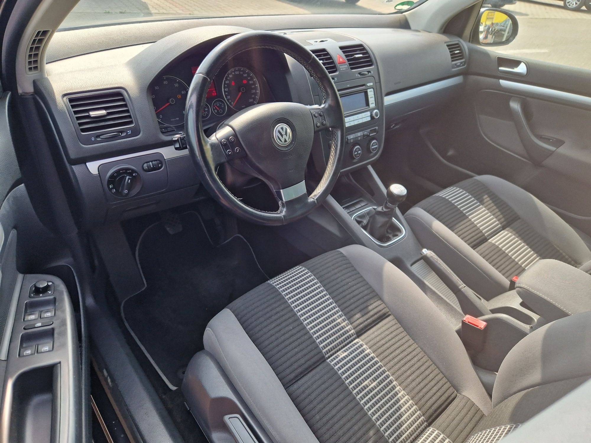Volkswagen golf United 2009.