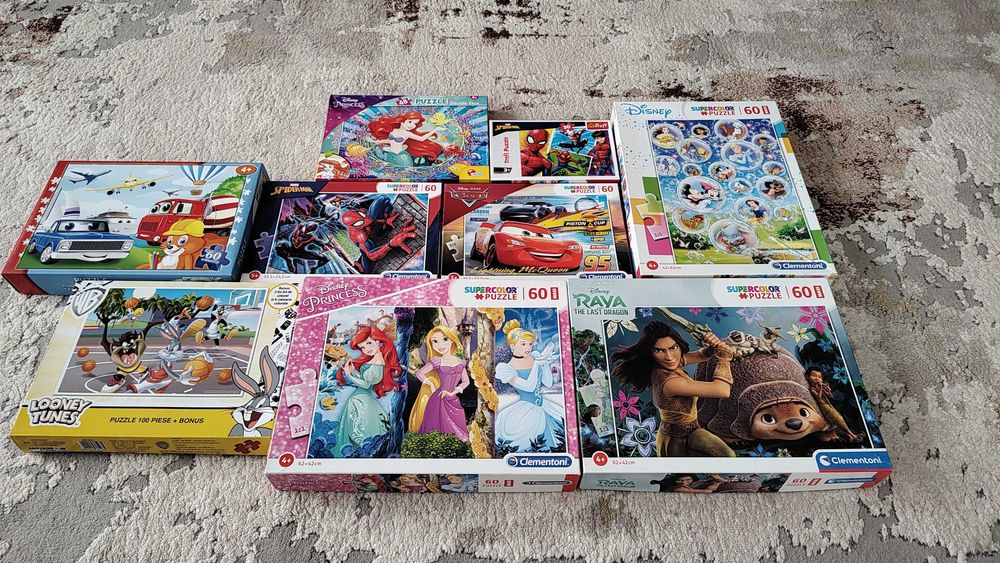 Продавам детски пъзели 9 броя