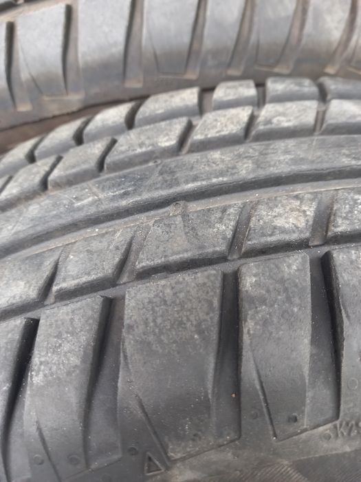 2 броя гуми 2024