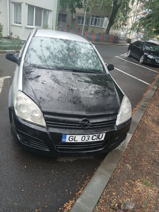 Vând urgent Opel astra h funcționabilă