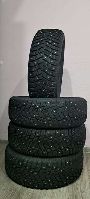 Продам Зимние Шины 215/60/16