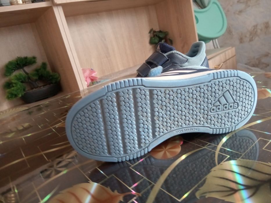 Маркови маратонки Адидас