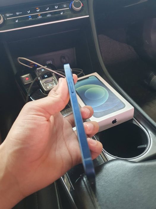 IPhone 12 128гб каропка бар