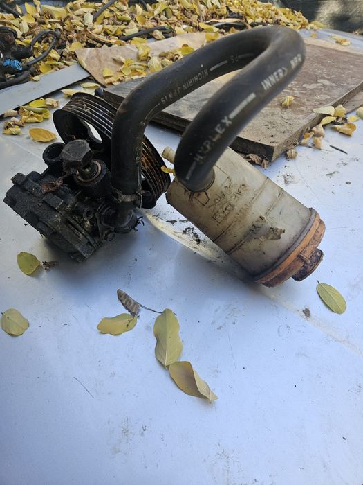 Pompa servo suzuki grand vitara motorizare diesel peugeot 8 valve