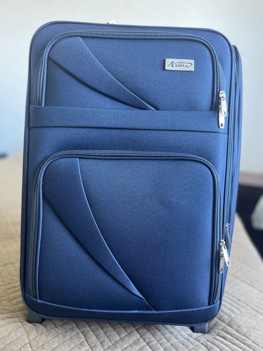 Продам чемодан срочно