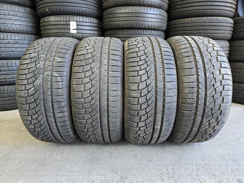 235/40/18 Nokian 4piese