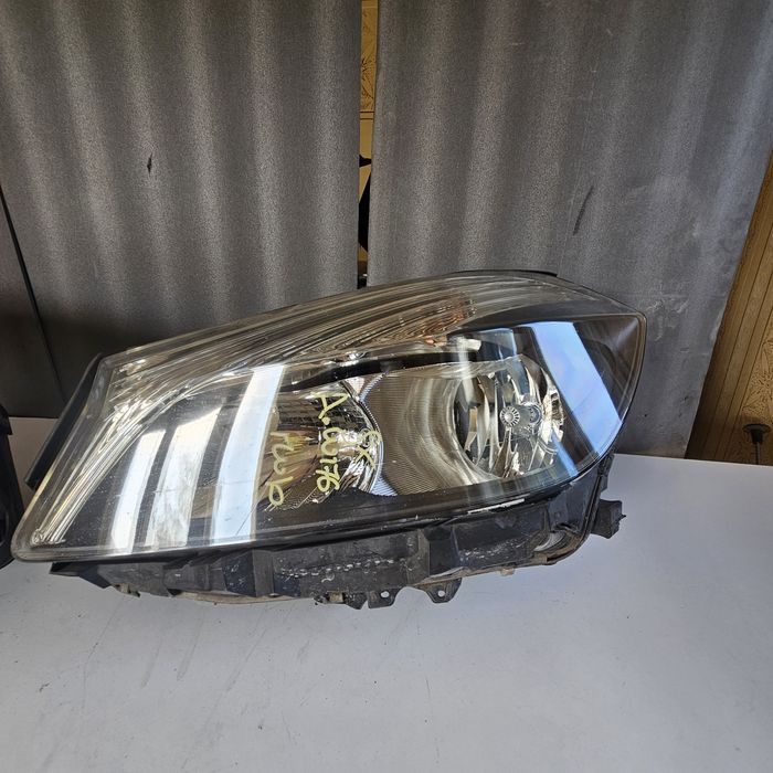 Фарове  за Мерцедес Бенц А класа/ Mercedes Benz A 176