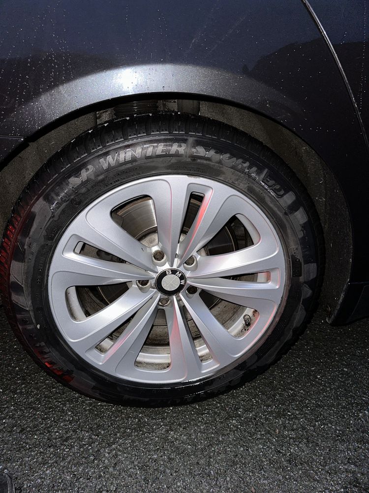 Vand bmw seria 7 LD masina este in stare foarte buna