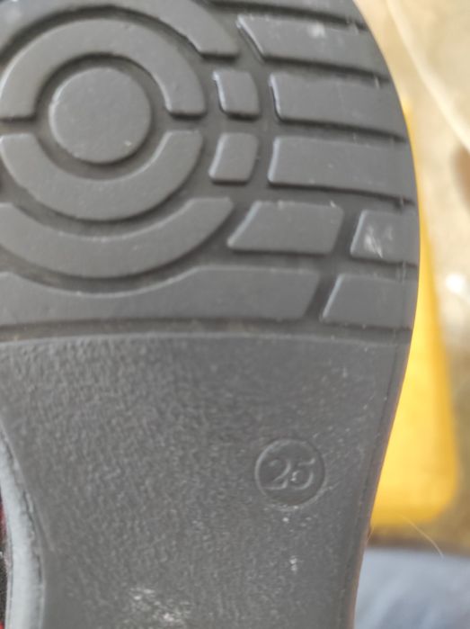 Papucei de interior/ espadrile