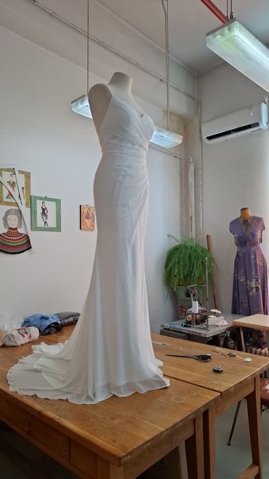 Rochie de mireasa si voal