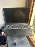 Vand Laptop Lenovo Ryzen 3 AMD