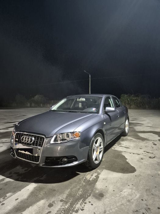 Vând Audi A4 2.0