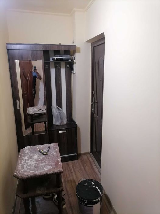 Квартира сотилади 2х хонали горгаз Саодат ресторани якинида