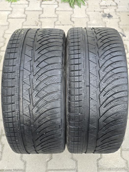 235 35 19 Michelin