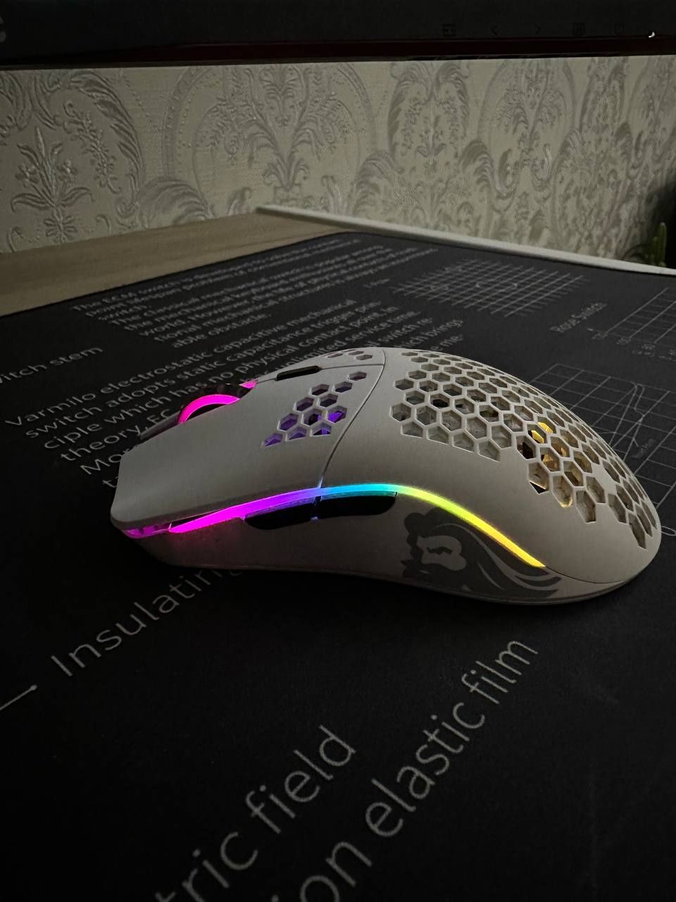 Игровая мышка glorious model O wireless