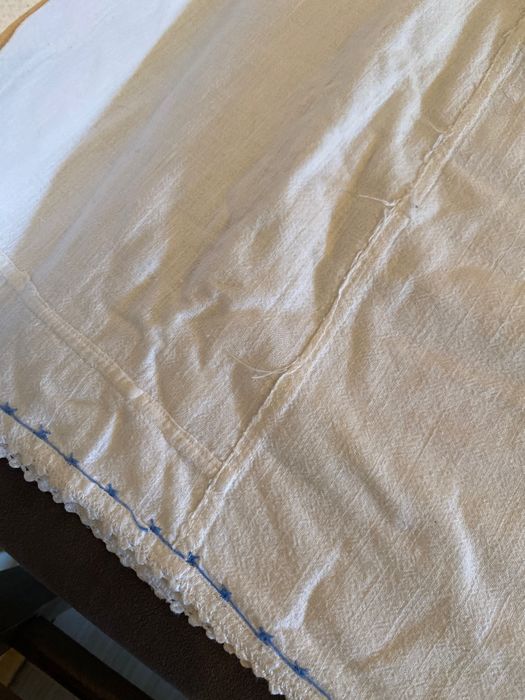 Народна носия рокли и кърпа