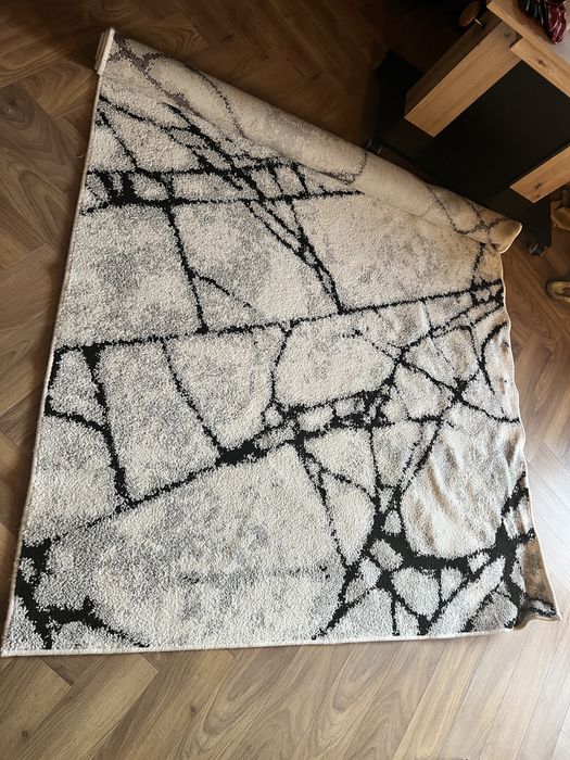 Covor LEROY MERLIN fir scurt