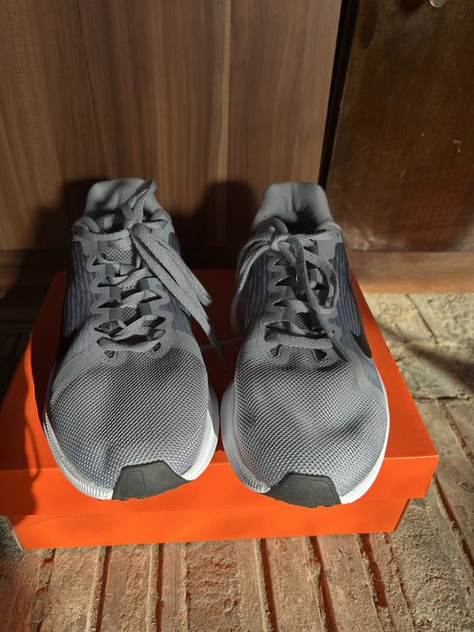 Оригинални маратонки Nike номер 39